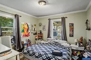 213 Mill St, Silverton, OR 97381 - Photo 15