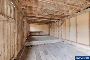 93419 River Rd, Junction City, OR 97448 - Photo 39