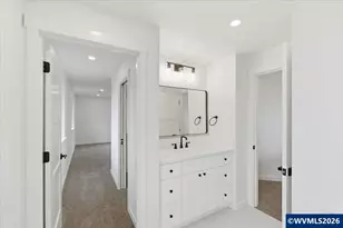 93419 River Rd, Junction City, OR 97448 - Photo 19