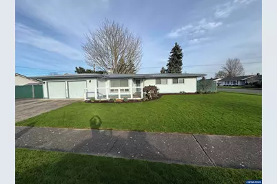4426 46th Av NE, Salem, OR 97305 - Photo 1