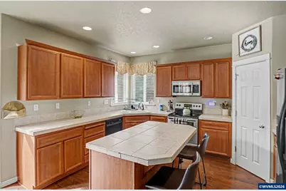 363 Stellars Eagle St NW, Salem, OR 97304 - Photo 13