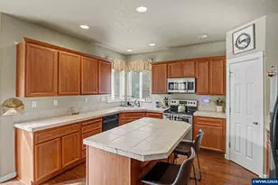 363 Stellars Eagle St NW, Salem, OR 97304 - Photo 13