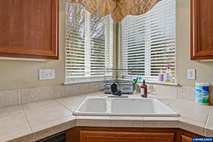 363 Stellars Eagle St NW, Salem, OR 97304 - Photo 15