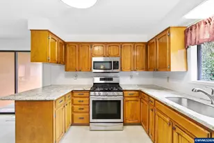 1180 Koffler Ave, Woodburn, OR 97071 - Photo 13