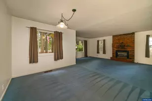 6290 SW Carman Dr, Lake Oswego, OR 97035 - Photo 11