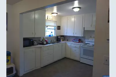 534 Birch St, Lyons, OR 97358 - Photo 5