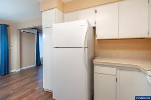 401 Madrona Ave SE, Salem, OR 97302 - Photo 13