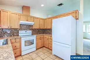 1636 SE Jonathan Ave, Dallas, OR 97338 - Photo 13