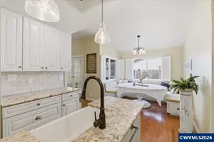 5718 E St, Springfield, OR 97478 - Photo 23