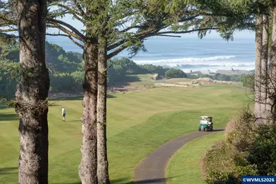 105 W Bay Point Rd, Lincoln Beach, OR 97388 - Photo 47