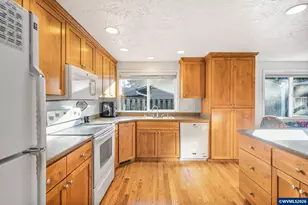 1247 Lottie Ln NW, Salem, OR 97304 - Photo 13