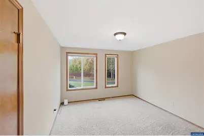 39037 White Fir Ln, Corvallis, OR 97330 - Photo 17