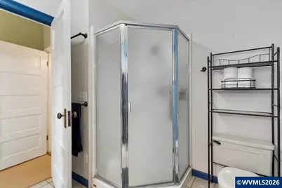 633 SE Ash St, Dallas, OR 97338 - Photo 29