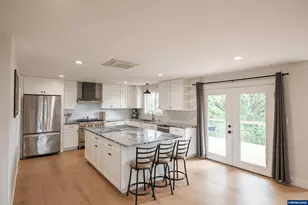 7500 Spring Valley Rd NW, Salem, OR 97304 - Photo 7