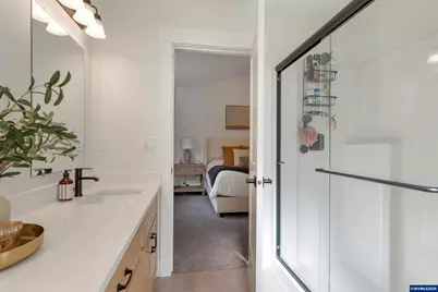 5611 Jeremy Valley Dr SE, Salem, OR 97306 - Photo 33