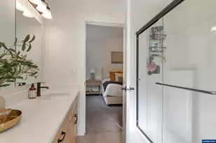 5611 Jeremy Valley Dr SE, Salem, OR 97306 - Photo 33