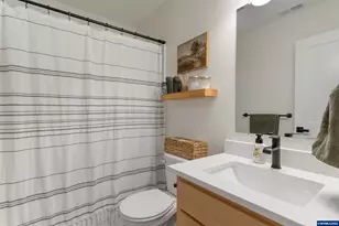 5611 Jeremy Valley Dr SE, Salem, OR 97306 - Photo 29