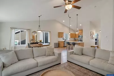 5611 Jeremy Valley Dr SE, Salem, OR 97306 - Photo 21