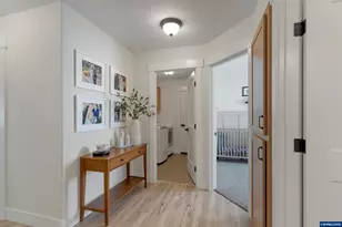 5611 Jeremy Valley Dr SE, Salem, OR 97306 - Photo 25