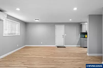 395 Stark St N, Salem, OR 97303 - Photo 13