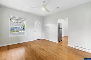 1173 15th St SE, Salem, OR 97302 - Photo 7