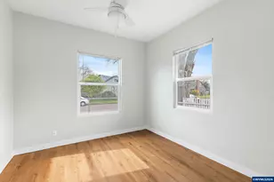 1173 15th St SE, Salem, OR 97302 - Photo 15