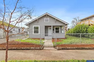 1173 15th St SE, Salem, OR 97302 - Photo 1