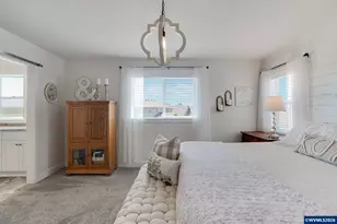 1751 SE Academy St, Dallas, OR 97738 - Photo 27