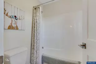 1751 SE Academy St, Dallas, OR 97738 - Photo 35