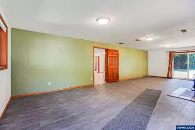 8748 Enclid St NE, Salem, OR 97305 - Photo 25