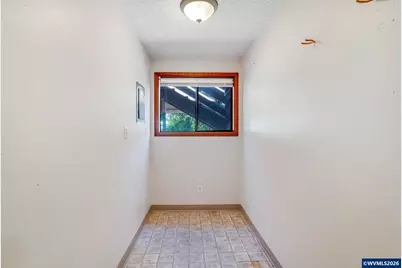 8748 Enclid St NE, Salem, OR 97305 - Photo 23