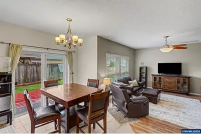 1806 Teton Dr E, Monmouth, OR 97361 - Photo 21