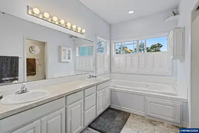 1806 Teton Dr E, Monmouth, OR 97361 - Photo 29