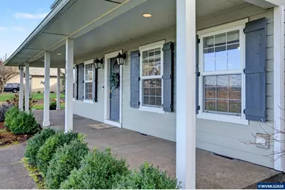 742 E Main St, Sublimity, OR 97385 - Photo 5