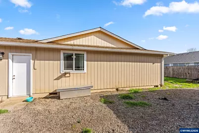 402 Clover St, Aumsville, OR 97325 - Photo 23