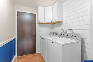 402 Clover St, Aumsville, OR 97325 - Photo 19