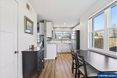 1530 Maple St SW, Albany, OR 97321 - Photo 9