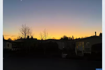 300 Lacreole Dr #220, Dallas, OR 97338 - Photo 21