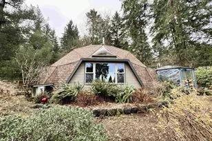 12770 Maxfield Creek Rd, Monmouth, OR 97361 - Photo 23