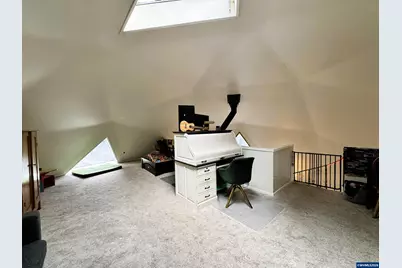 12770 Maxfield Creek Rd, Monmouth, OR 97361 - Photo 11