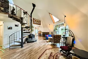 12770 Maxfield Creek Rd, Monmouth, OR 97361 - Photo 3