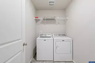 1226 NW Upas Pl, Redmond, OR 97756 - Photo 29