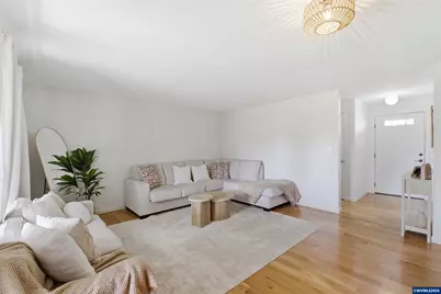 5750 Macleay Rd SE, Salem, OR 97317 - Photo 11