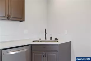 27579 Riggs Hill Rd, Sweet Home, OR 97345 - Photo 13