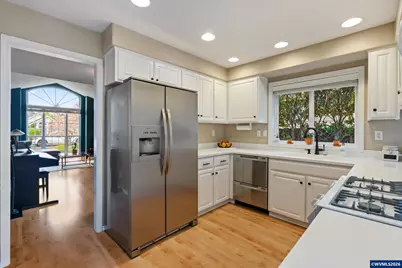 1166 Keystone Lp NE, Keizer, OR 97303 - Photo 15