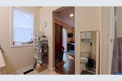 908 Browning Av S, Salem, OR 97302 - Photo 19