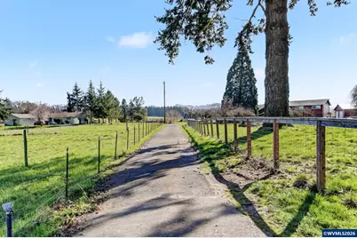 9915 Marquam Cir, Molalla, OR 97038 - Photo 7