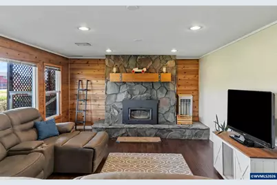 9915 Marquam Cir, Molalla, OR 97038 - Photo 29