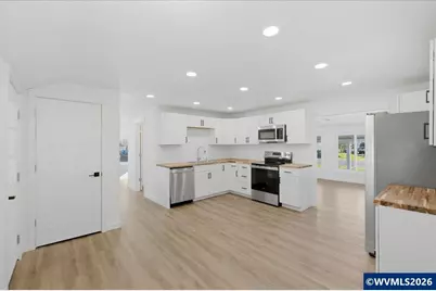 111 E 3rd St, Halsey, OR 97348 - Photo 13