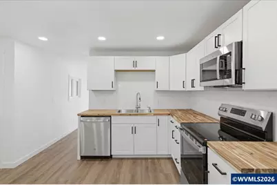 111 E 3rd St, Halsey, OR 97348 - Photo 15